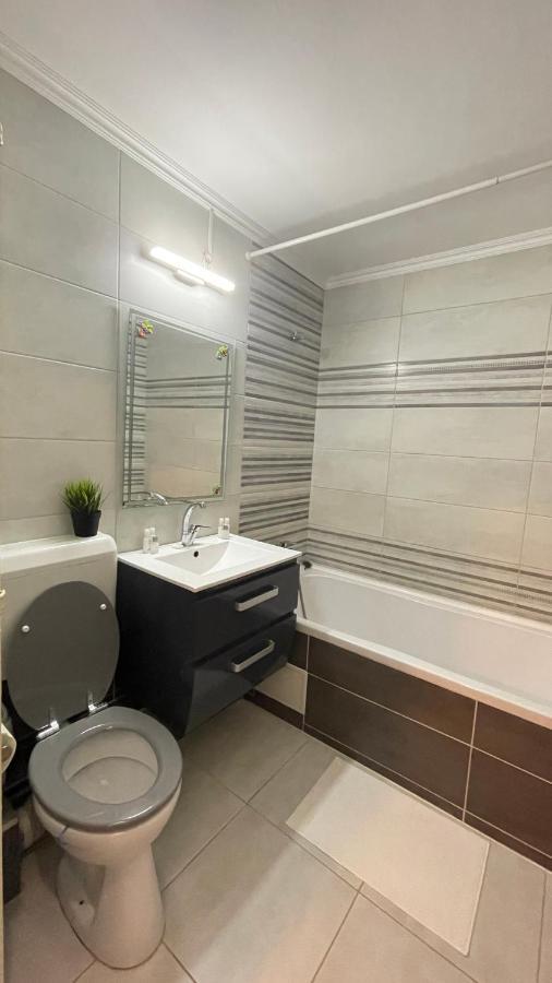 Abarbici Apartments Букурещ Екстериор снимка